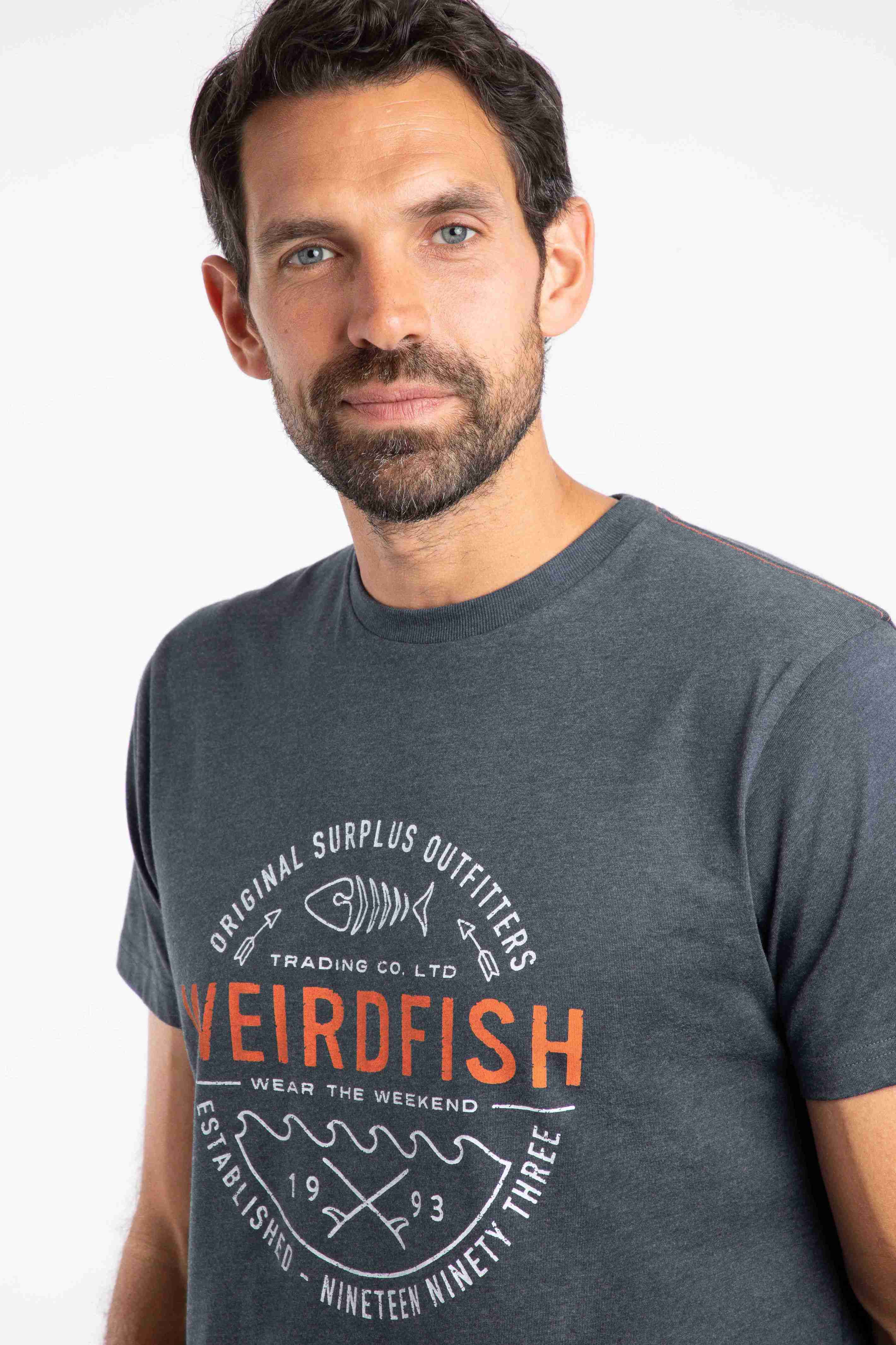 Waves Front Print Graphic T-Shirt Navy