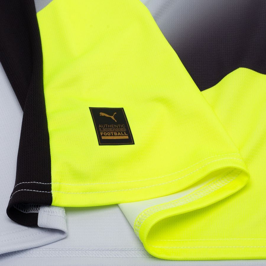 Dortmund Away Shirt 2025/26 Supporter Version In Multiple Adult Sizes