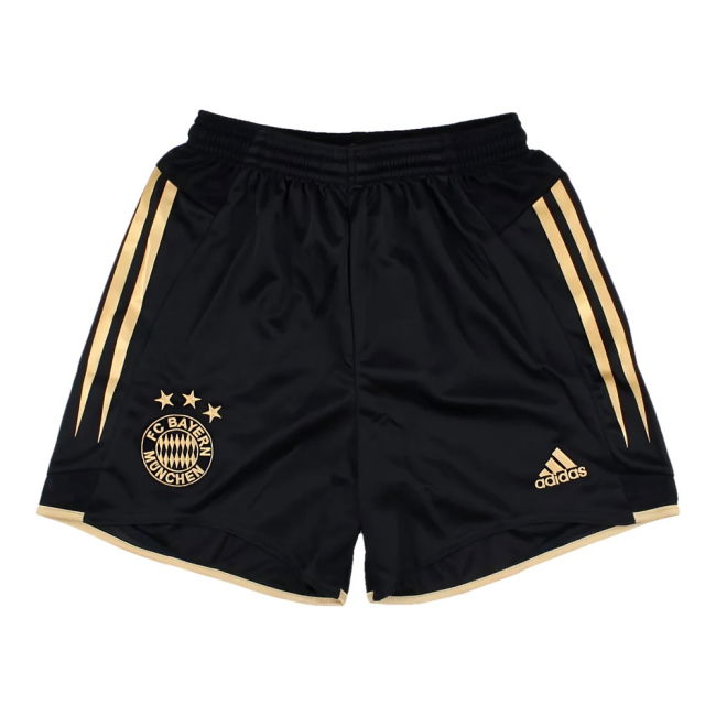 2004-2005 Bayern Munich Away Shirt