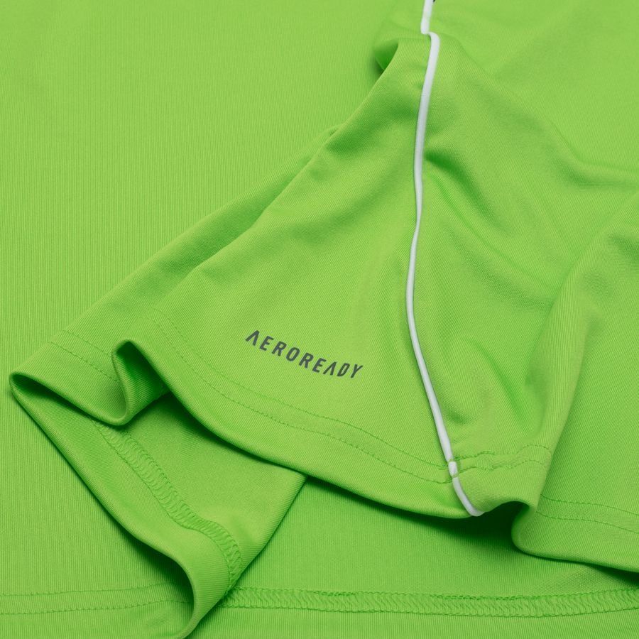 Fulham Away Shirt 2025/26 In Multiple Adult Sizes