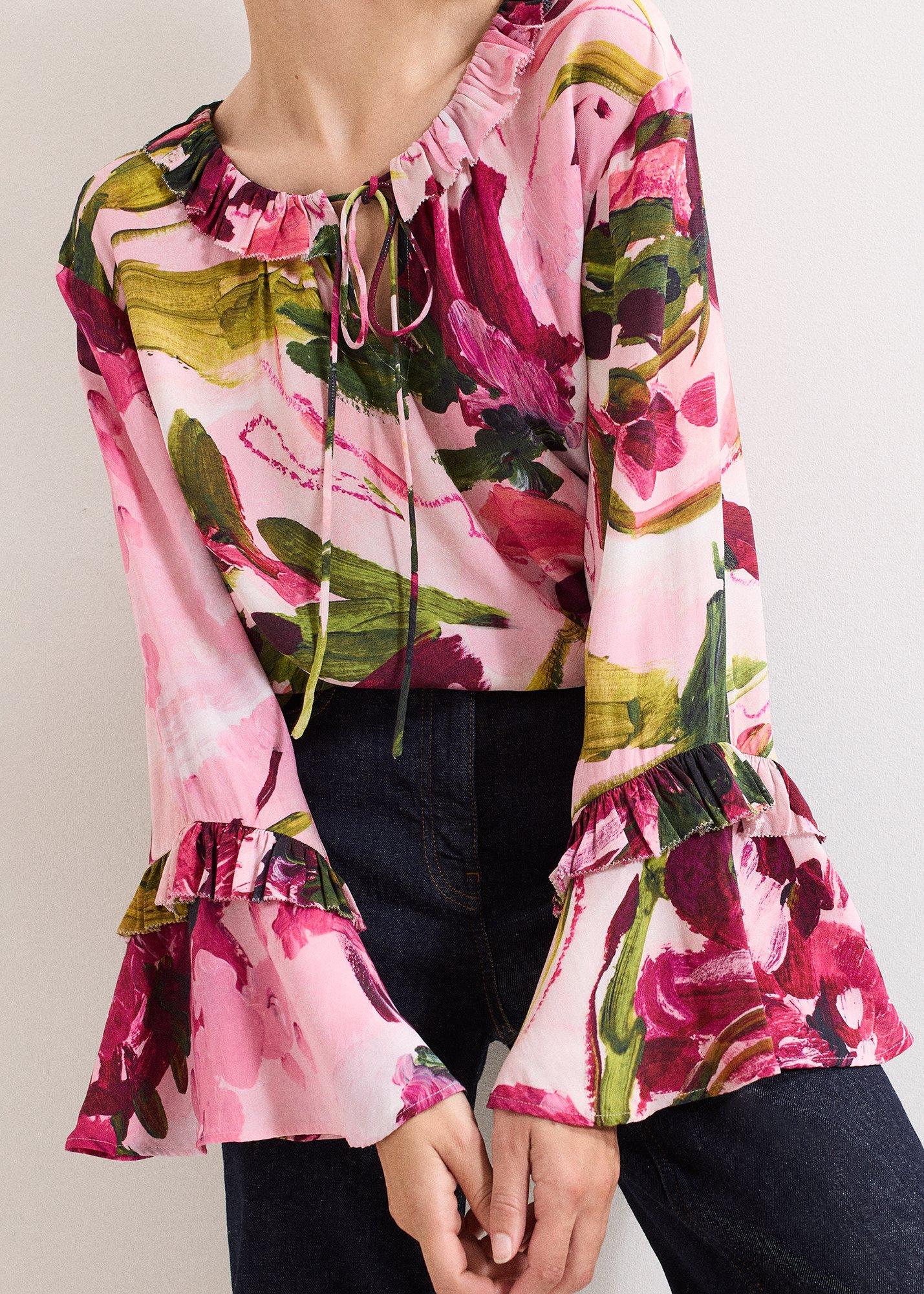 Petite Andi Floral Blouse