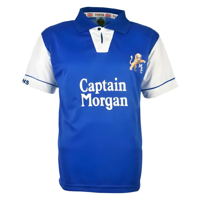 Premium 1994-1996 Football Team Shirt With Classic Design