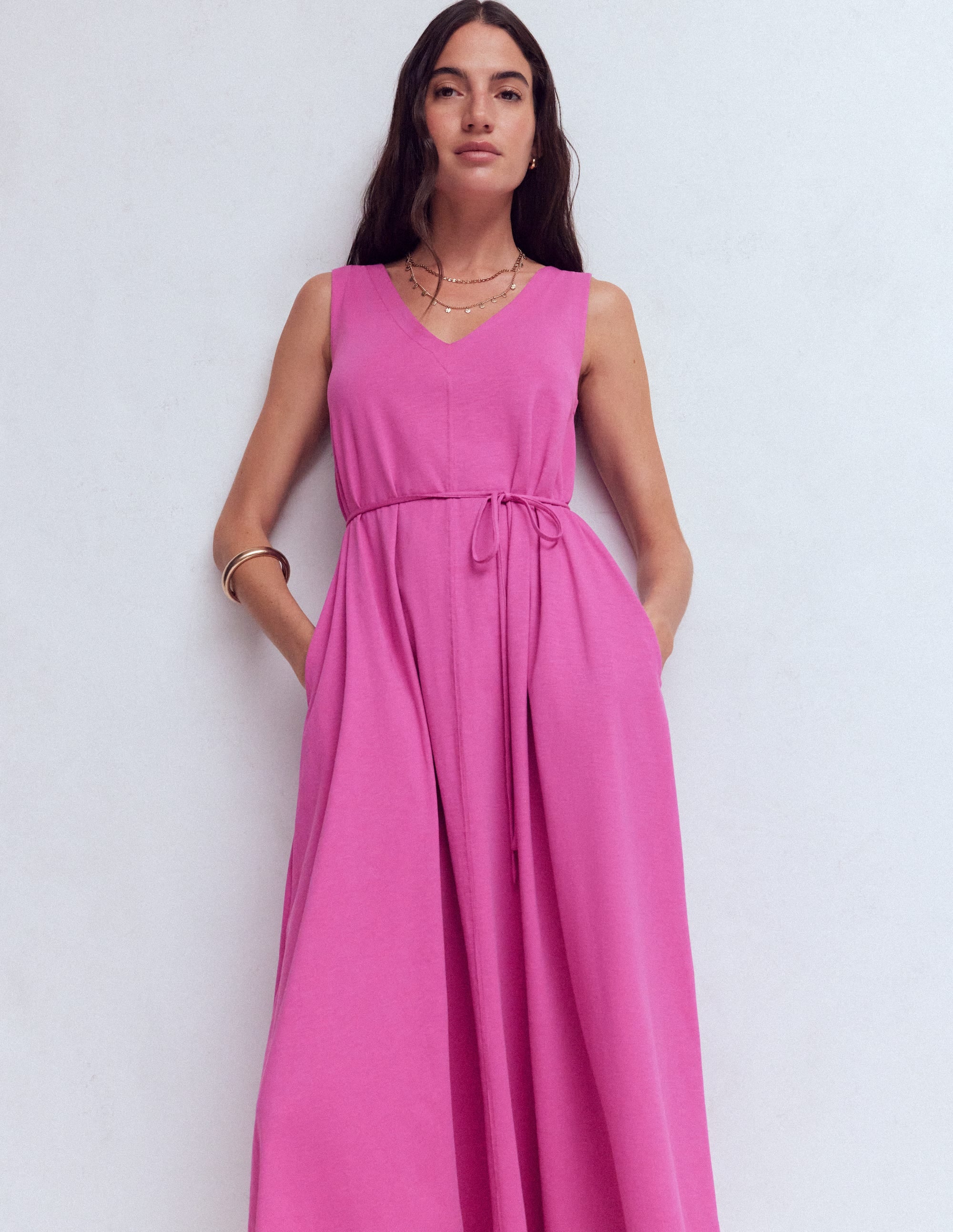 Mia V-neck Jersey Midi Dress