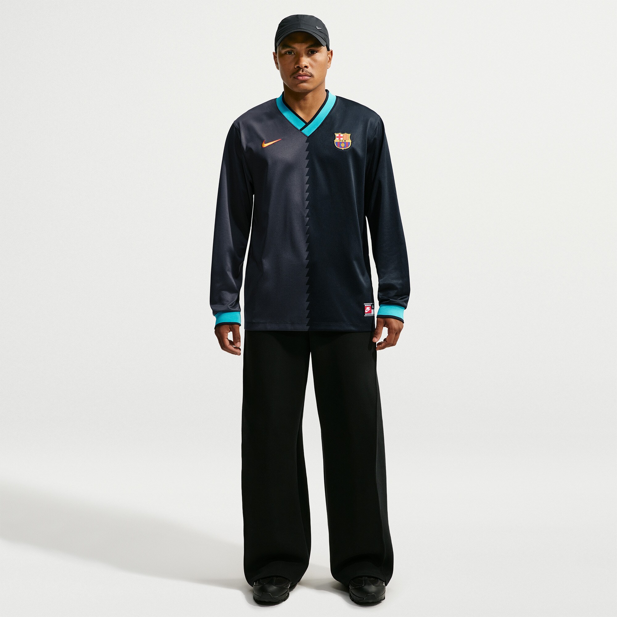 [SJH] Barcelona 2026/27 Third Energy Dri-FIT Long Sleeve Lifestyle Jersey - Black