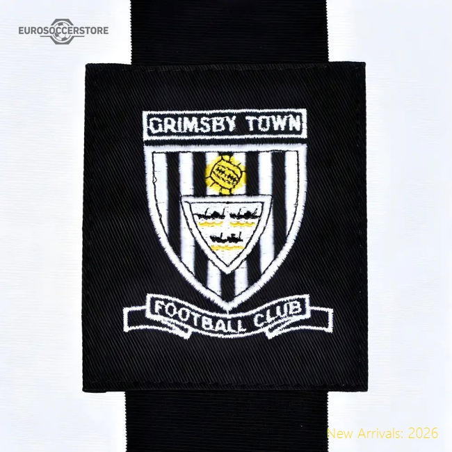 Premium-grade Grimsby Town 1971-1972 Retro Football Shirt