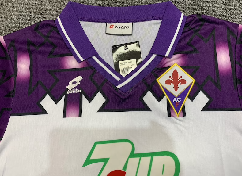 1992-1993 Fiorentina Away kit