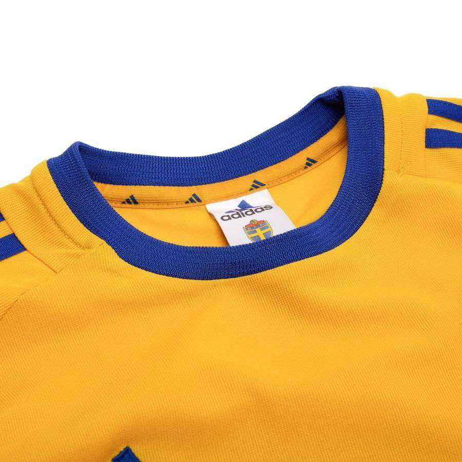 Sweden Home Shirt 2002 Size S LJUNGBERG 9 (8/10)