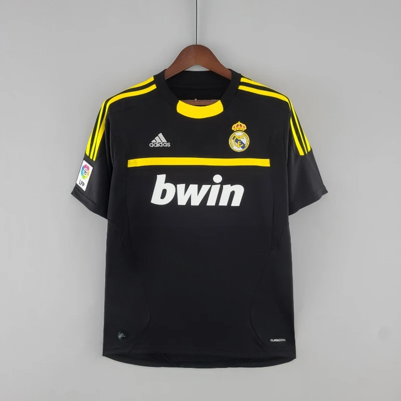 2011-2012 Real Madrid Goalkeeper Soccer retro kit