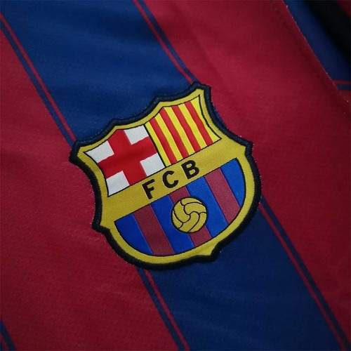 Authentic 2009 International Camiseta With Limited Edition Design -