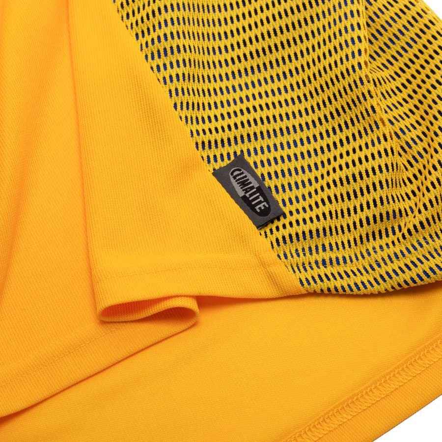 Sweden Home Shirt 2002 Size L LARSSON 11 (7/10)