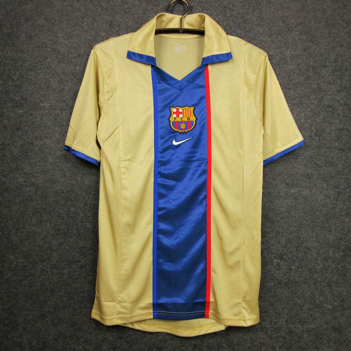 Cheap 2002-2003 Barcelona away kit