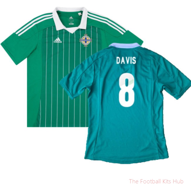 Northern Ireland 2012-13 Home Shirt (S) (Excellent) (Davis 8)