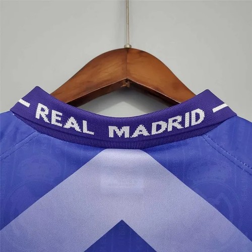 Official Licensed Loyal Football Team Madrid #1996 Classic Edition ...