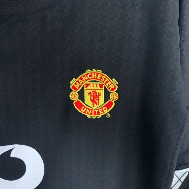 2003-2004 Manchester United Jersey retro kit