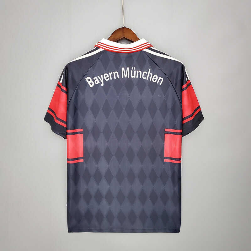 Cheap 1997/99 Bayern Munich kit