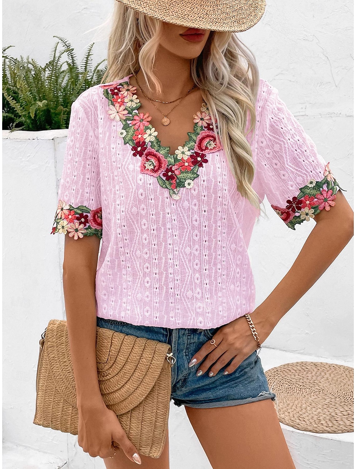 Women's Elegant Lace Tops Eyelet Blouse Floral Embroidery V-Neck Half Sleeve Summer Casual Outdoor Everyday Wear Romantic Petite Tops Summer Holiday Wear