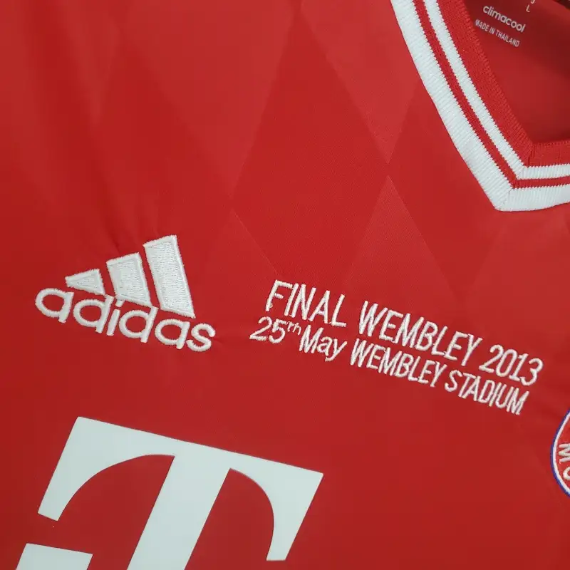 2013-2014 Bayern Munich League retro kit