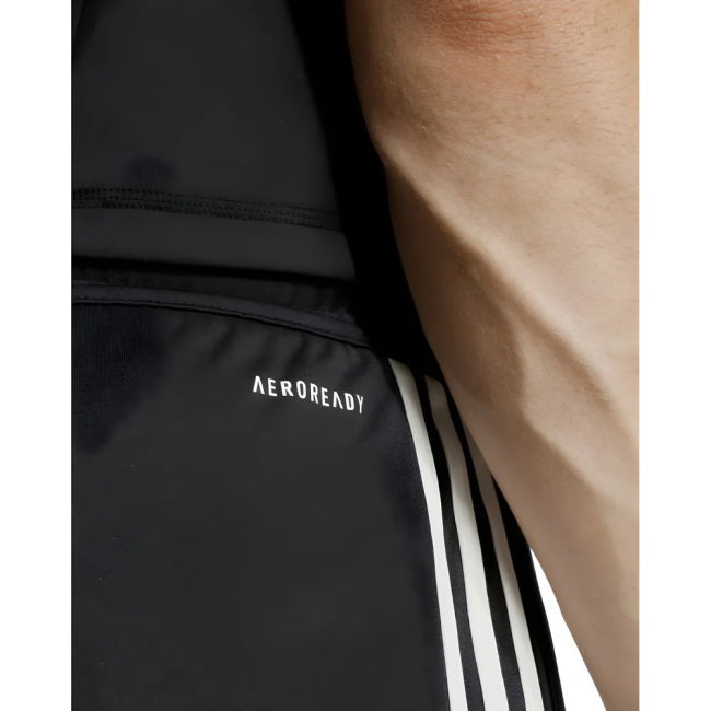 2025-2026 Liverpool Third Goalkeeper Shorts (Black)