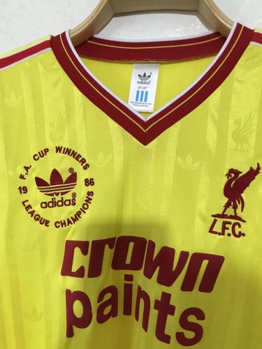 Authentic Design Football Team Liverpool #1985 World Cup Edition Fa...