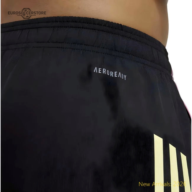 Premium 2025-2026 Black And Whites Downtime Football Shorts (black)