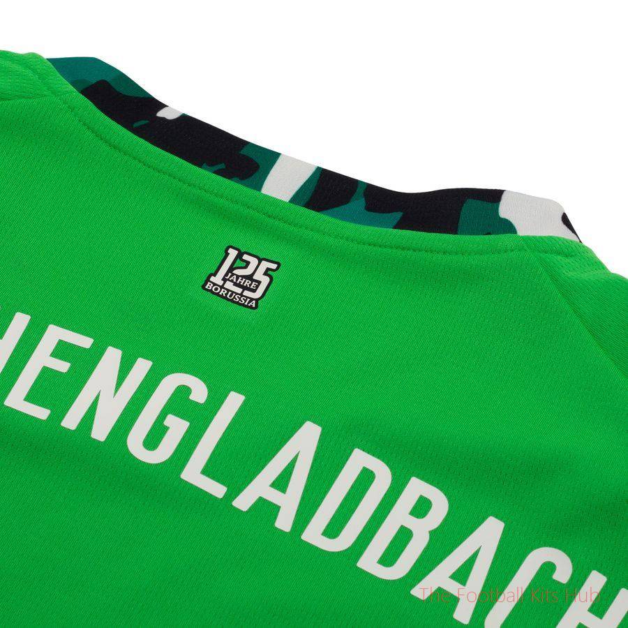 Borussia Mönchengladbach Away Shirt 2025/26