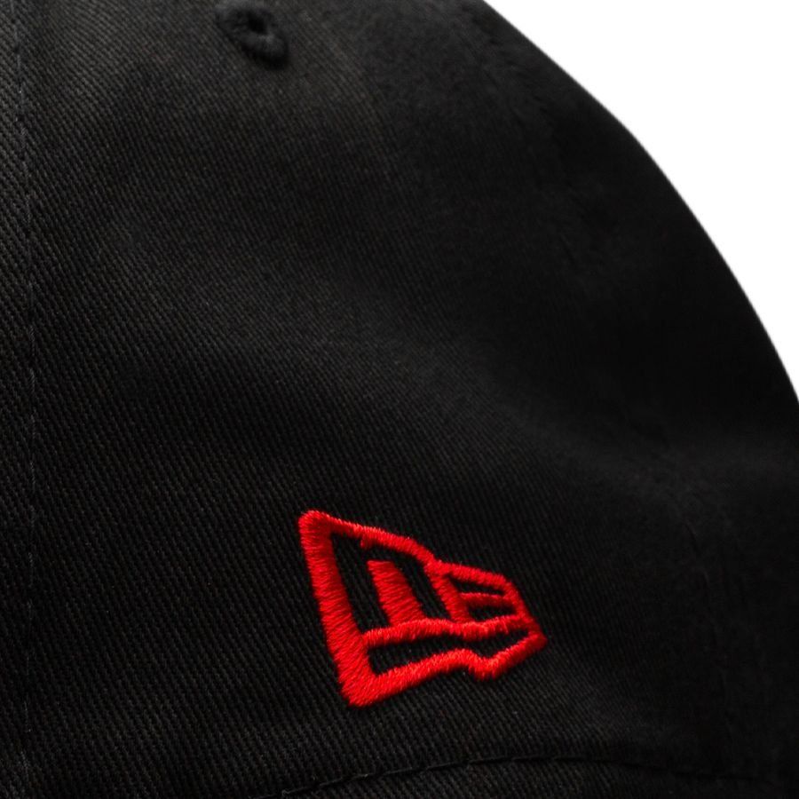 Liverpool Cap 9forty Core Jet Black/scarlet In Multiple Adult Sizes