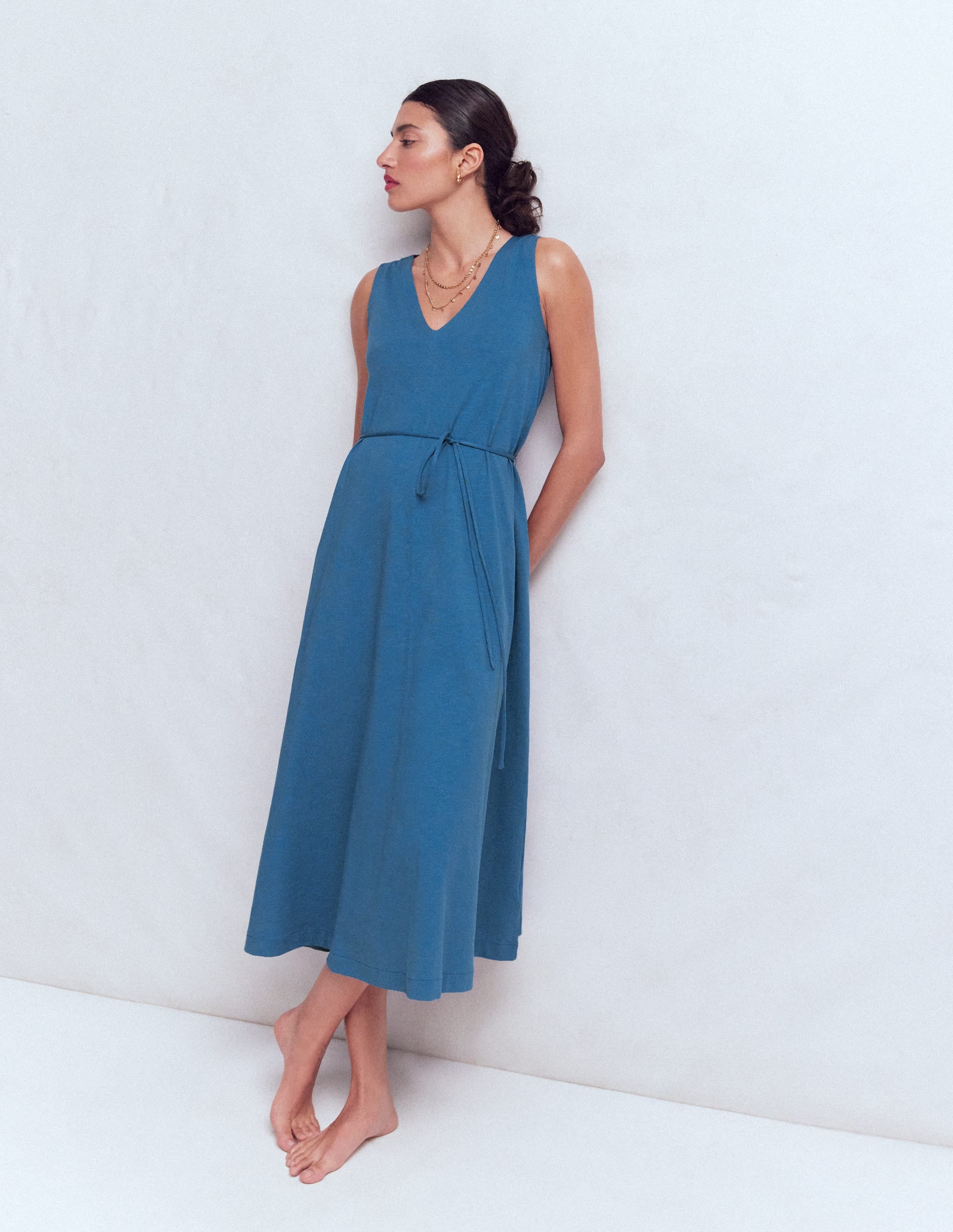 Mia V-neck Jersey Midi Dress