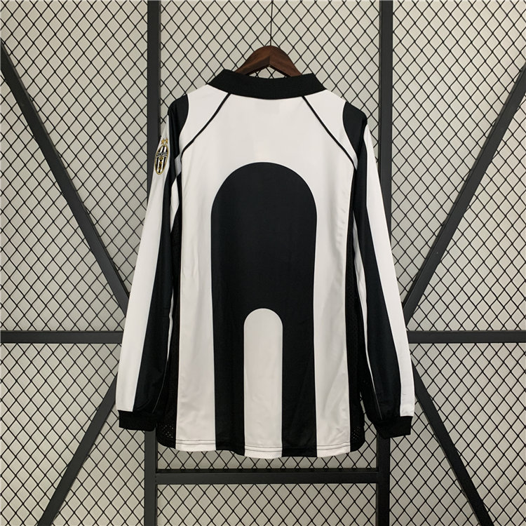 9798 Juventus Retro Long Sleeve Soccer Football Shirt - Official