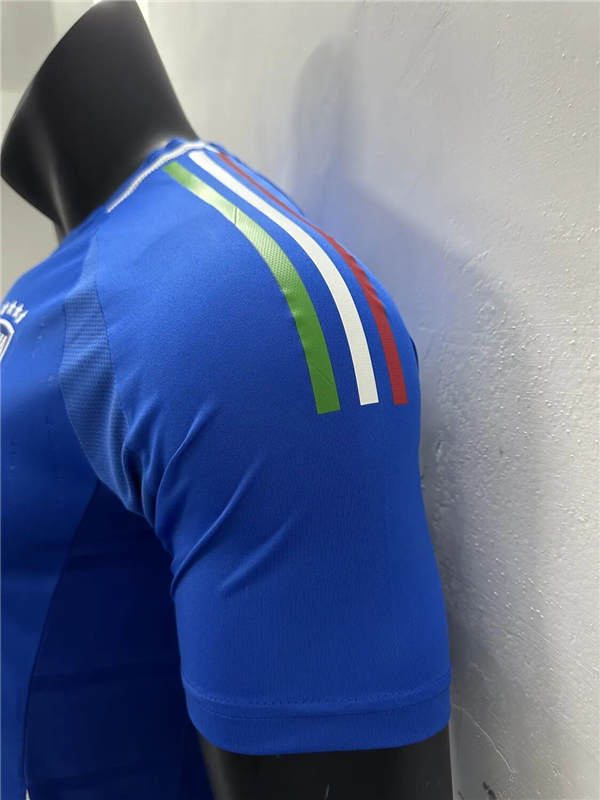 Durable UEFA Euro 2024 Italy Home Shirt Authentic Version