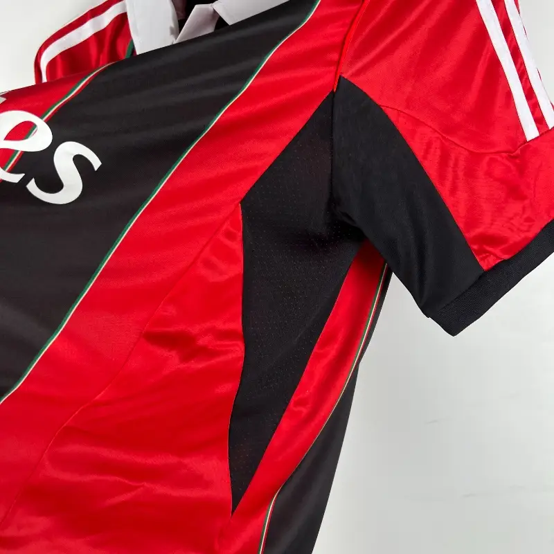 2012-2013 AC Milan Jersey retro kit