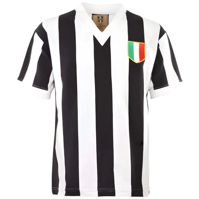 Durable 2025-2026 Juventus Shirt With Retro Design - Perfect Fit