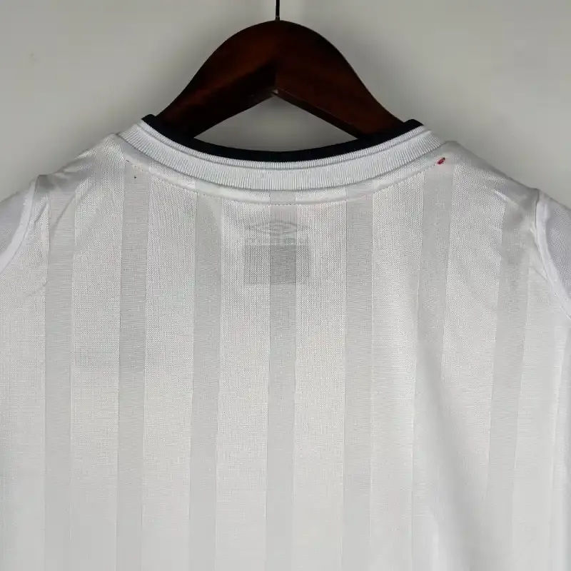 Cheap 2002 England Jersey retro kit