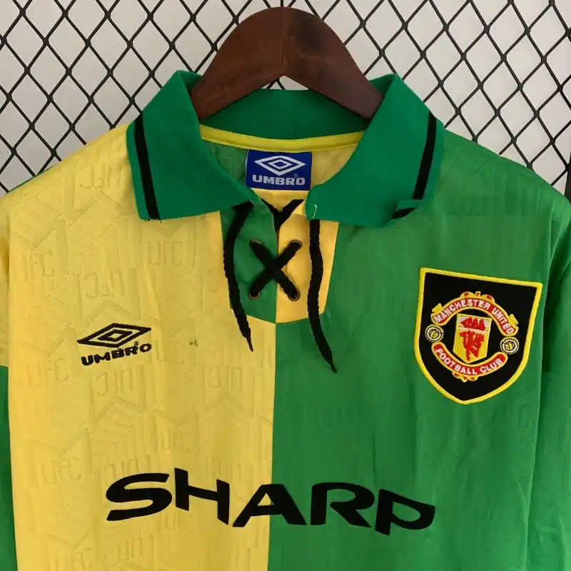 1992-1994 Long Sleeve Manchester United Jersey retro kit