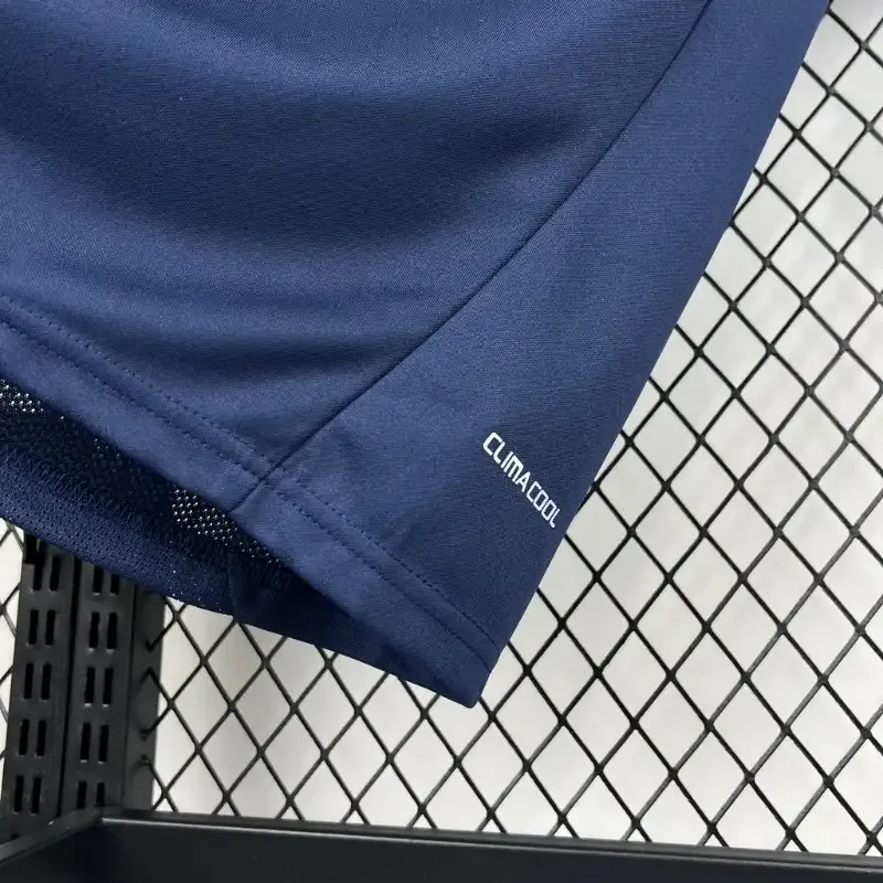 Cheap 2010-2011 FC Schalke 04 Jersey retro kit