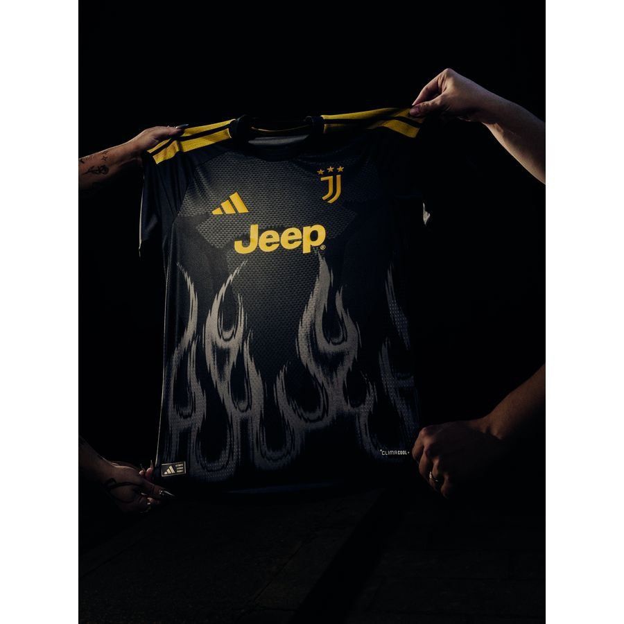 Juventus 3rd Shirt 2026/27 Authentic
