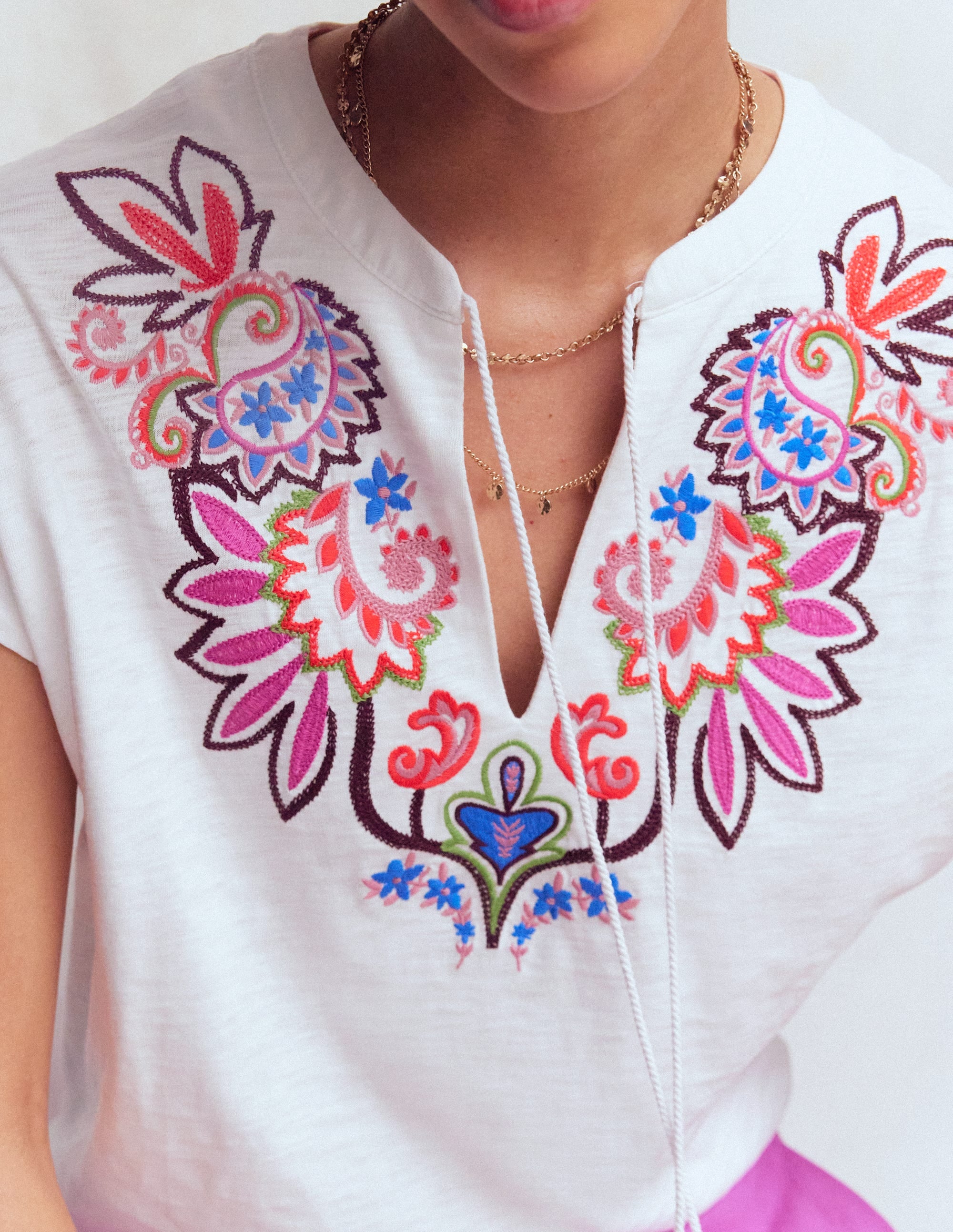 Nina Embroidered Notch T-shirt