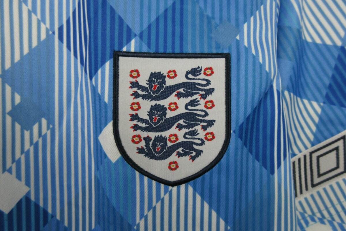 Cheap 1990 England blue retro kit
