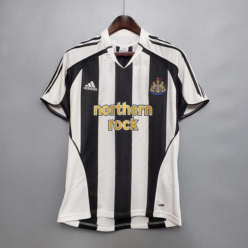 Cheap 2005-2006 Newcastle  Home retro kit