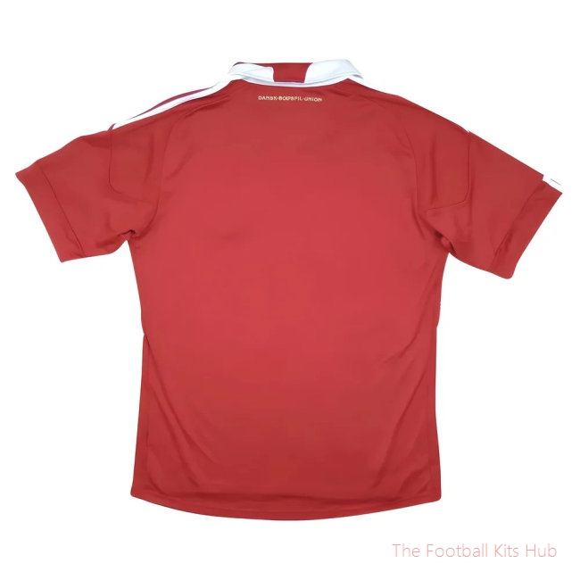 2010-2011 Denmark Home Shirt (Rommedahl 19)