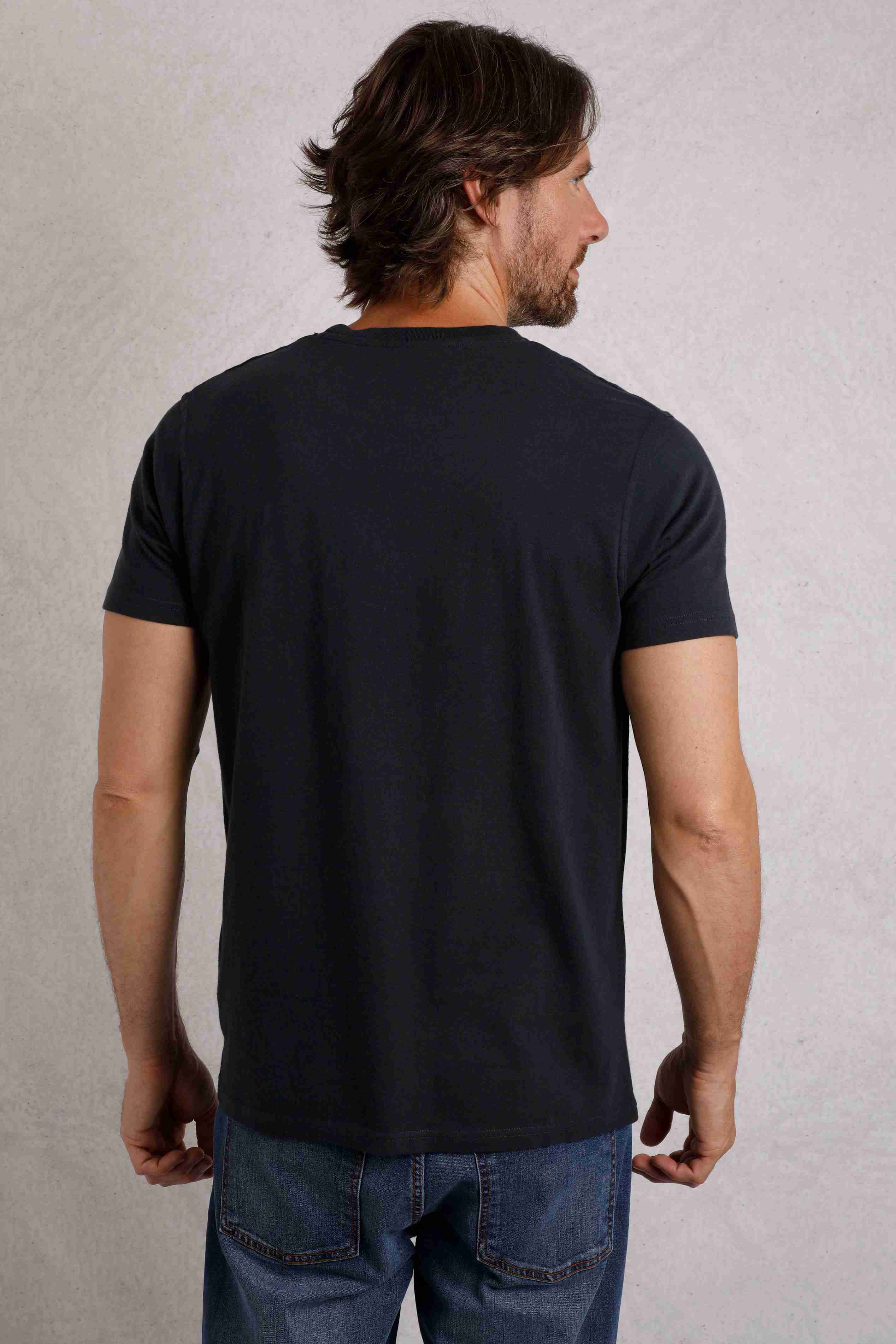 Carp Side Front Print Artist T-Shirt Navy