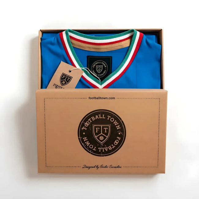 Latest Durable Italy Home Football Shirt (2)