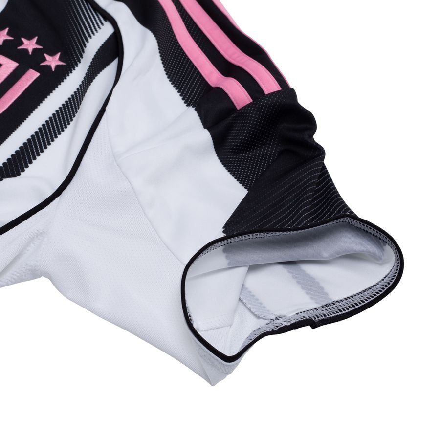 Juventus Home Shirt 2025/26 Supporter Version In Multiple Adult Sizes