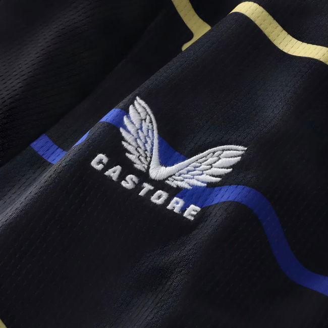 Durable Material Everton Updated Design Official Football Kit