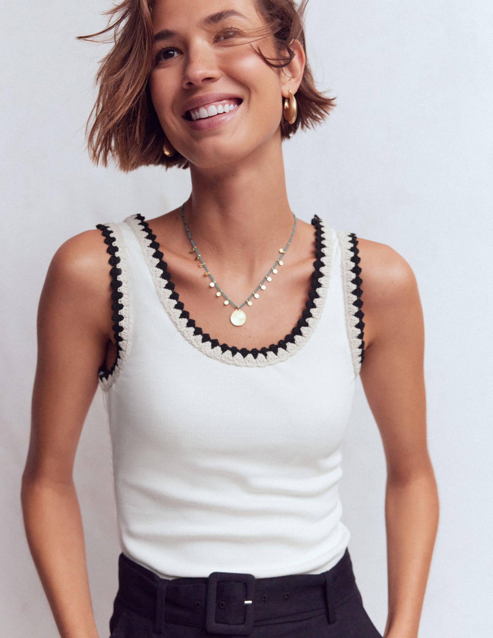 Maddie Trim Detail Vest