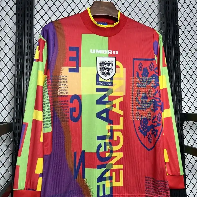 1996 England Goalkeeper Long Sleeve Soccer retro kit