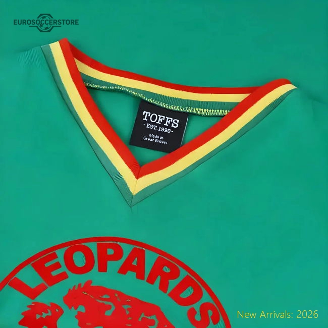 Zaire V-neck 1974 World Cup Retro Football Shirt - Supporter Edition