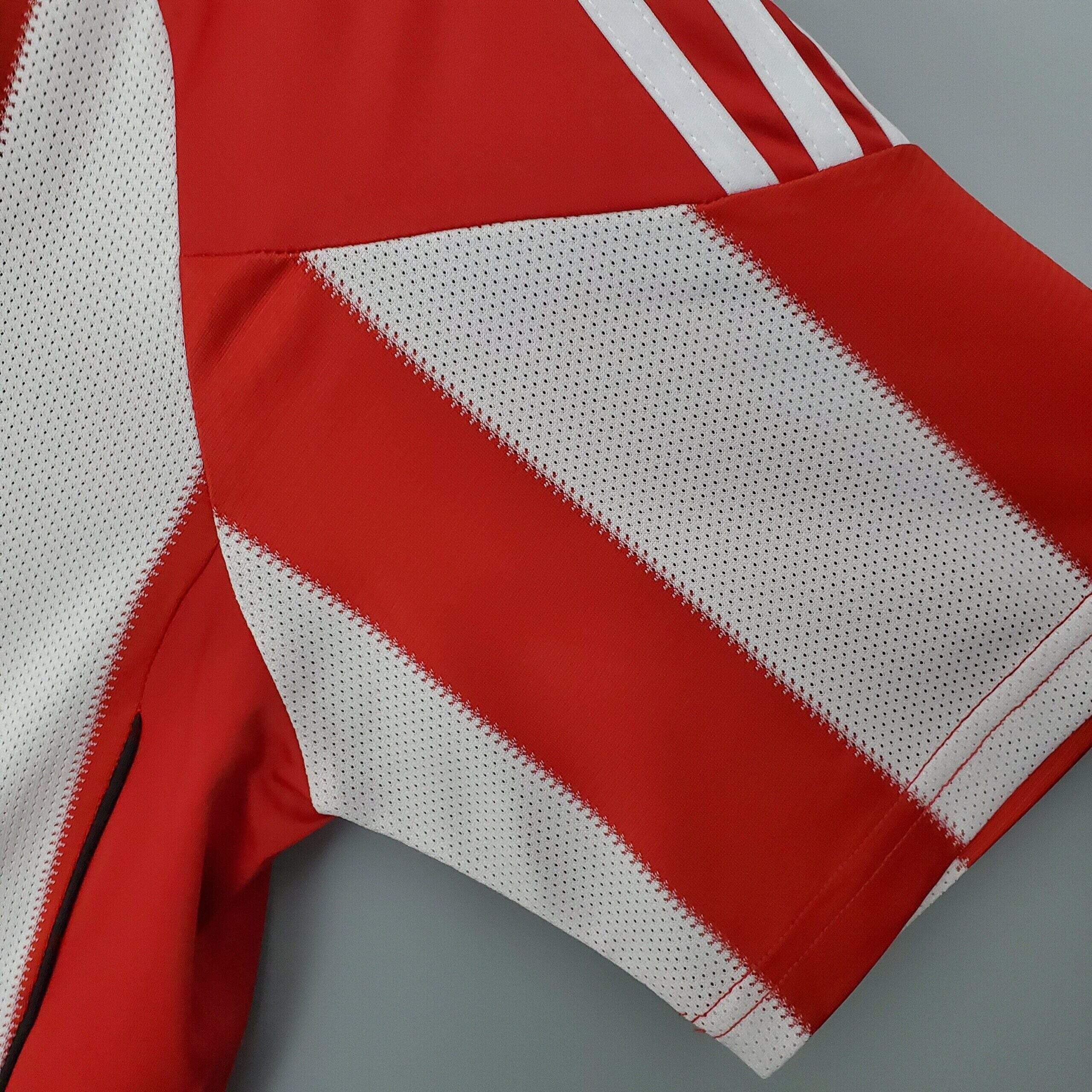 Cheap 2010/11 Bayern Munich Home kit