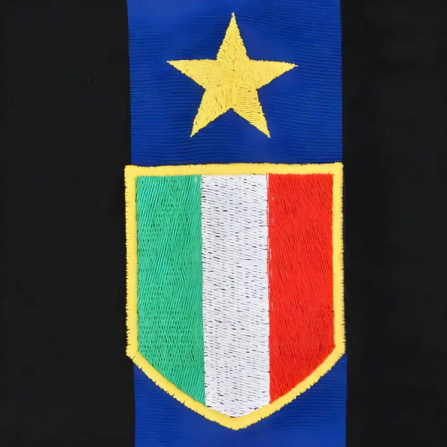 Internazionale 1970-1971 Retro Football Shirt