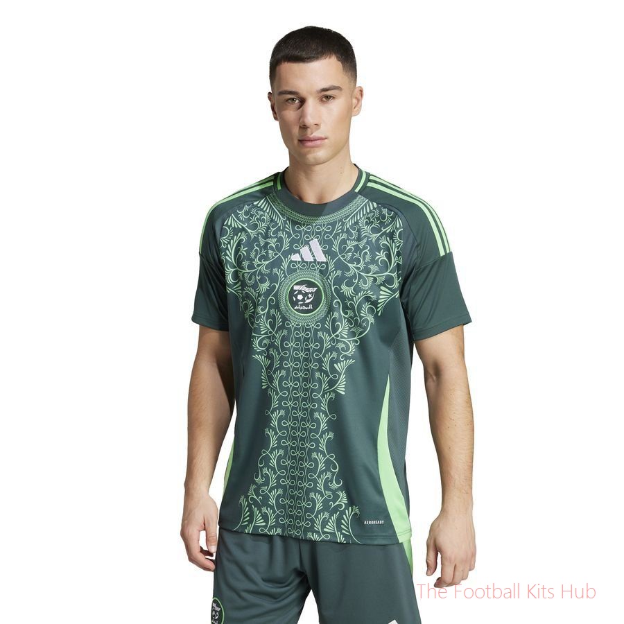 Men Algeria Away Shirt 2024/25