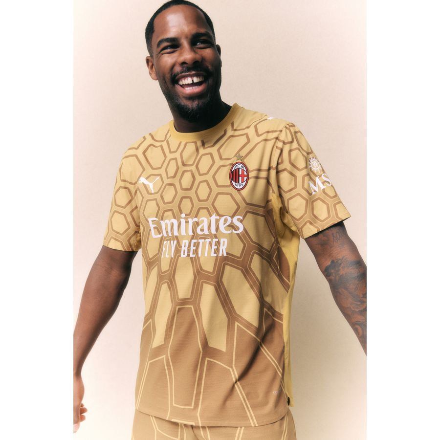 Milan Goalkeeper Shirt 2026/27
